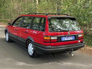 Image 6/21 of Volkswagen Passat Variant 2.0 (1990)