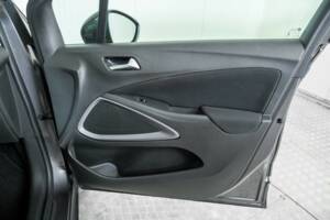 Image 33/50 de Opel Crossland X 1.2 Turbo (2020)