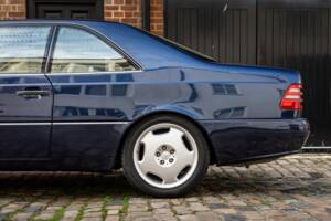 Bild 38/50 von Mercedes-Benz CL 420 (1997)