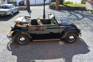Image 2/18 of Volkswagen Beetle 1303 LS (1977)