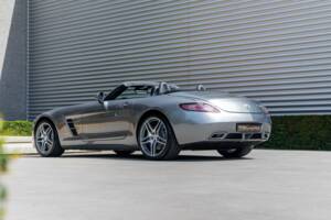 Image 12/21 of Mercedes-Benz SLS AMG Roadster (2012)