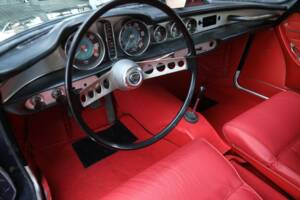 Image 12/50 de Volvo 1800 S (1966)