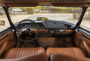 Afbeelding 21/39 van Citroën DS 21 Chapron &quot;Majesty&quot; (1969)