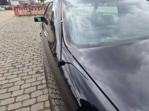 Image 2/7 of Mercedes-Benz 230 CE (1988)