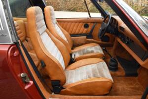 Immagine 22/42 di Porsche 911 2.7 (1977)