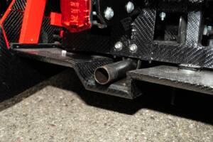 Image 73/85 of Ferrari 641 (1990)