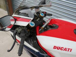Bild 9/44 von Ducati DUMMY (2010)
