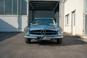 Image 2/99 of Mercedes-Benz 280 SL (1971)