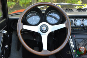 Bild 32/50 von Alfa Romeo 2000 Spider Veloce (1981)