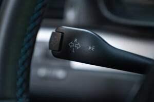 Image 32/50 of BMW 320Ci (2001)