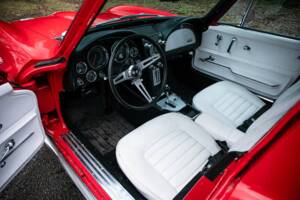 Afbeelding 2/45 van Chevrolet Corvette Sting Ray (1966)