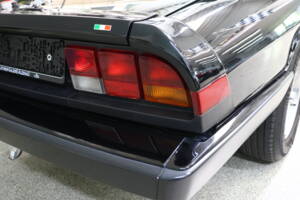 Bild 12/32 von Alfa Romeo 2.0 Spider (1989)