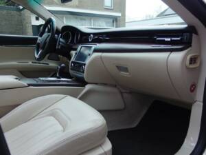 Image 39/90 of Maserati Quattroporte GTS (2013)