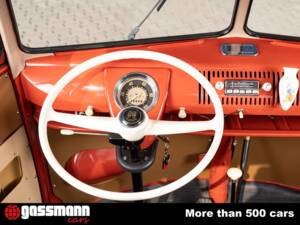 Image 14/15 of Volkswagen T1 Samba 1.2 (1957)