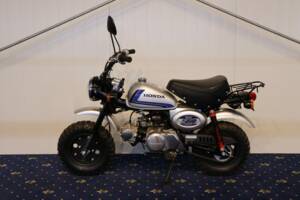 Bild 4/30 von Honda Z 50 Monkey (1900)