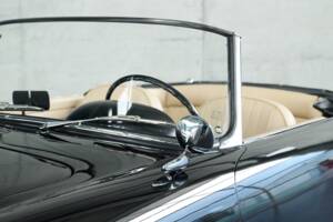 Image 41/50 of Alfa Romeo 2000 Spider (1959)