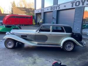 Image 8/20 de Panther De Ville Saloon (1979)