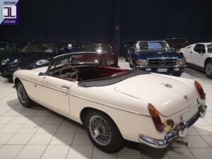 Imagen 6/44 de MG MGB (1963)