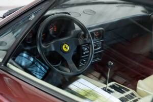 Bild 25/50 von Ferrari 328 GTS (1988)