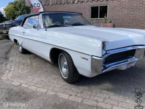 Image 7/50 of Pontiac Parisienne (1967)