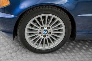 Bild 23/50 von BMW 320Ci (2003)