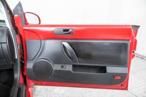 Image 36/50 de Volkswagen New Beetle 2.0 (2006)