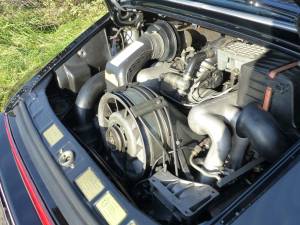 Porsche 911 Carrera 3.2 Targa (1985)
