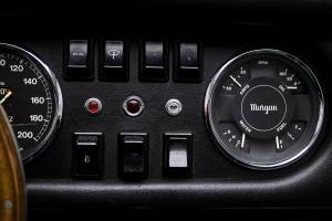 Bild 23/46 von Morgan Plus 8 (1972)