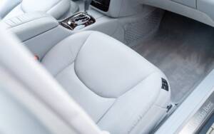 Image 33/45 of Mercedes-Benz S 55 AMG (2000)