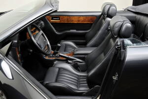 Imagen 6/15 de Aston Martin Virage Volante (1994)