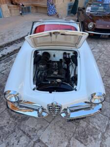 Image 5/72 of Alfa Romeo Giulietta Spider (1957)