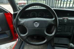 Image 31/38 of Lancia Delta HPE 1.6 16v (1998)