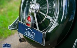 Image 24/50 of Bentley 3 1&#x2F;2 Liter Park Ward DHC (1934)