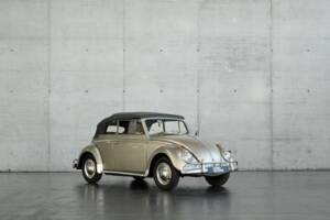 Bild 20/50 von Volkswagen Käfer 1200 Cabriolet (1957)