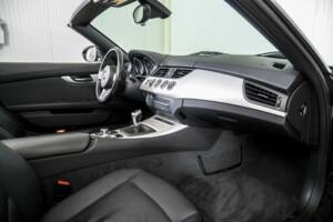 Image 12/50 of BMW Z4 sDrive23i (2009)