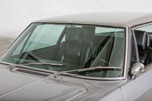 Image 13/20 of Jensen Interceptor  MK II (1971)