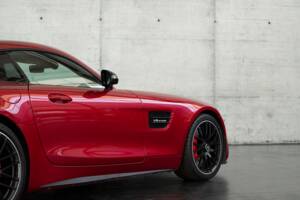 Bild 39/50 von Mercedes-Benz SLS AMG GT (2018)