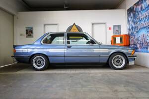 Image 53/56 of BMW 323i (1980)