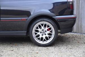 Image 20/41 de Volkswagen Golf III 2.0 GTI &quot;Edition&quot; (1997)