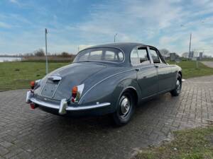Immagine 11/30 di Jaguar 240 (1968)