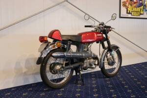 Image 3/21 de Honda SS 50 (1974)