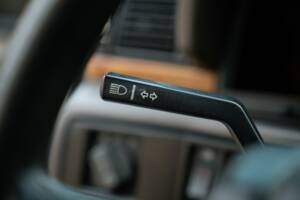 Image 45/50 de Volvo 780 Bertone 2.4 TD (1987)