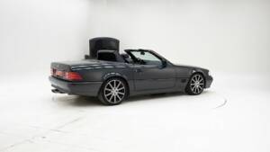 Image 2/15 of Mercedes-Benz 500 SL (1992)