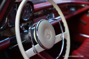 Imagen 26/27 de Mercedes-Benz 220 SE b (1964)