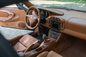 Image 28/50 de Porsche 911 Turbo (2001)