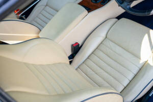 Image 10/11 of Jaguar XJS 5.3 V12 (1990)