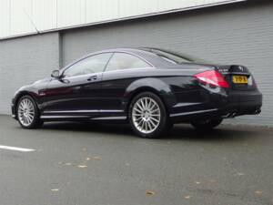 Bild 4/49 von Mercedes-Benz CL 63 AMG (2007)