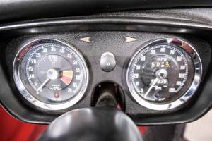 Image 21/50 of MG MGB (1964)