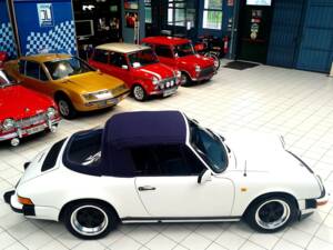 Bild 13/77 von Porsche 911 Carrera 3.2 (1984)