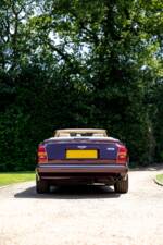 Image 28/46 of Bentley Azure (1997)
